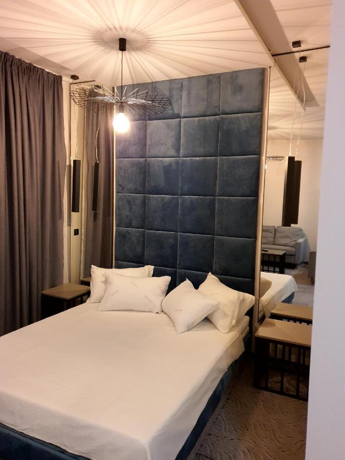 Casa Achim Hotel Baia Mare Eksteriør billede